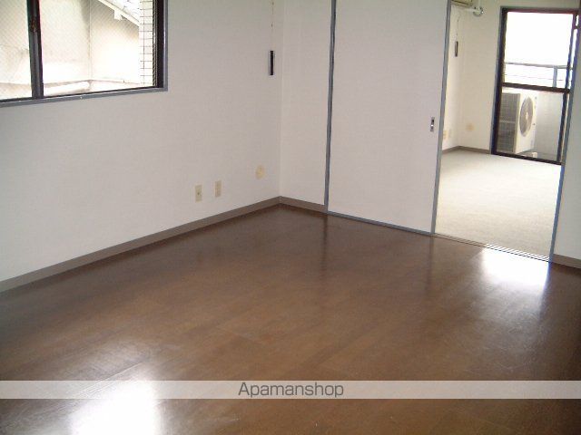 グランドハイツ豊中の内装写真
