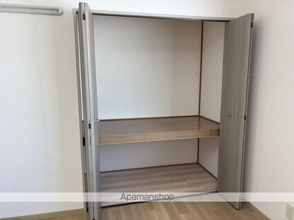 エルパレス江端　Ａ[2LDK/61.38m2]の収納