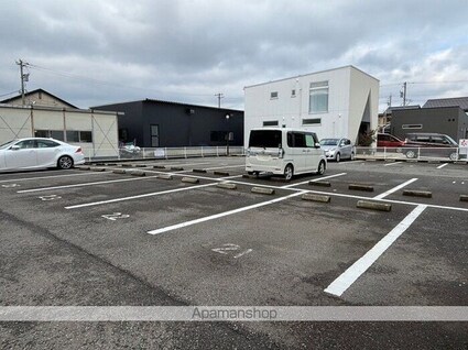 プルミエヴィラ[1LDK/41.26m2]の駐車場