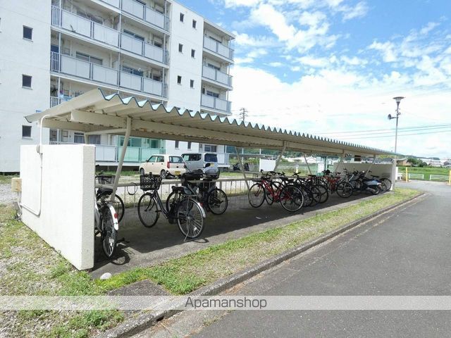 ビレッジハウス上野部2号棟の外観写真