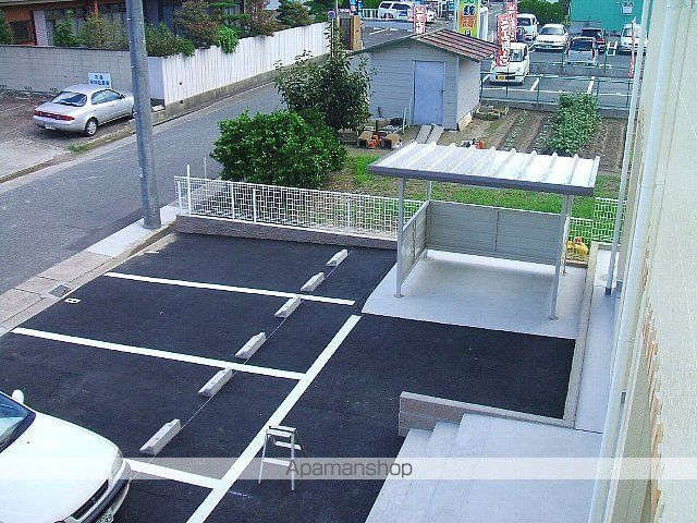 オンワードの外観写真