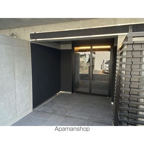 エフェクト南11条 A棟の玄関写真