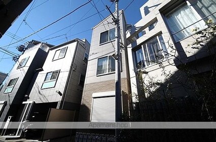 ラ・ヴィータ高円寺[1K/13.15m2]の外観