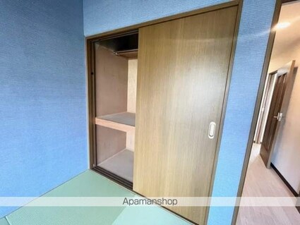 滋賀県彦根市平田町[2LDK/56.7m2]の収納