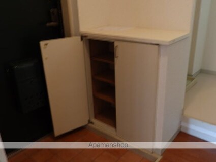 ホワイトヒルズ山陽　Ｂ棟[3LDK/66.81m2]の内装1