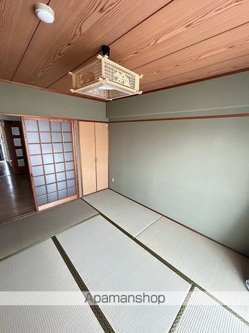 ニューオーヨシ ステートリーマンションの内装写真