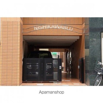 西川ビル[1K/23.26m2]のエントランス