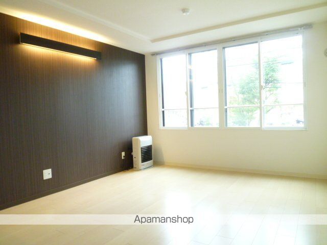 札幌市南北線 北２４条駅 徒歩8分 4階建 築17年の内装写真