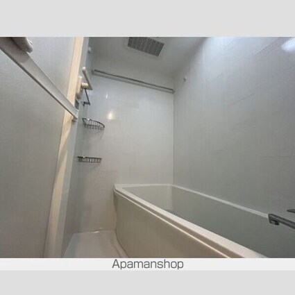 アジールコート板橋本町[1DK/25.44m2]のバス