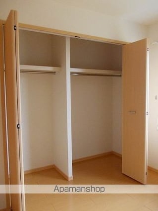 ヴィラヴェール[2LDK/56.47m2]の収納