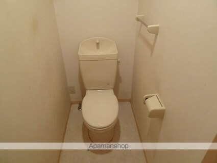 東京都昭島市田中町２丁目[2LDK/53.76m2]のトイレ