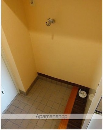 三豊ビル[1R/19.87m2]の玄関