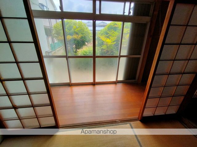 高槻市 2階建 築50年の内装写真