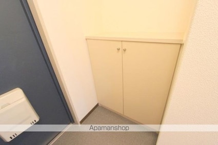 アメニティ上福岡[2LDK/61.64m2]の玄関