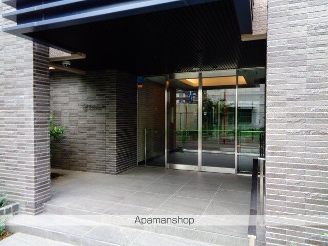 ザ・パークハビオ三軒茶屋テラス[1K/25.48m2]のエントランス