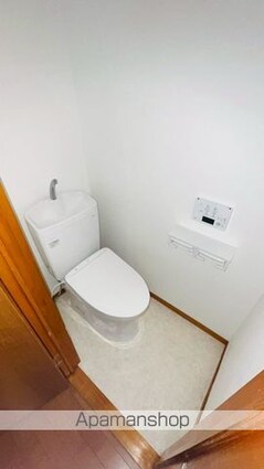 東京都八王子市椚田町[1K/32.06m2]のトイレ