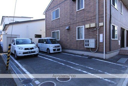 グランモア・Ｋ[2LDK/63.62m2]の駐車場