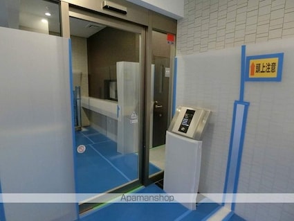 東京都国立市東１丁目[1LDK/36.96m2]のエントランス