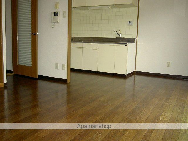 リフレックスの内装写真