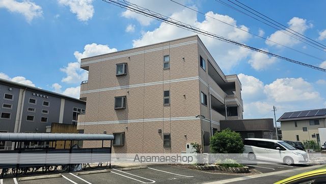 ウィステリア弐番館.