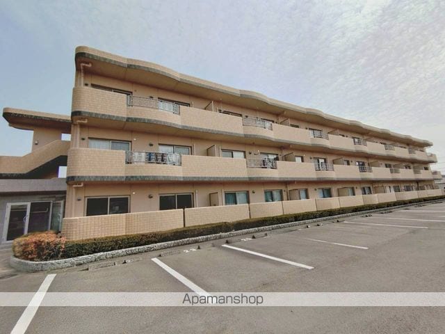 マリベール赤江の外観写真