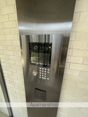 ジュネス清水の玄関写真