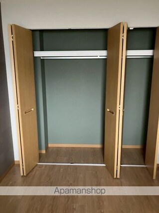 サーパス地吹園[3LDK/70.03m2]の収納