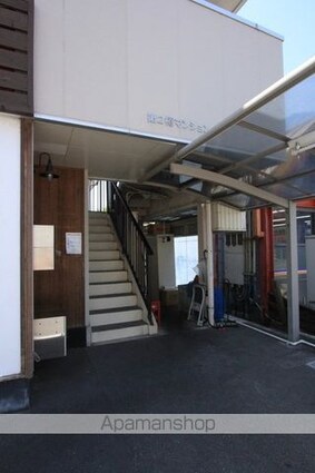 第二椿マンション[1K/26.46m2]のエントランス