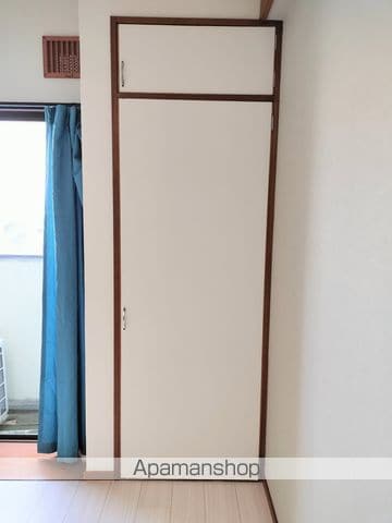 パーク若里の内装写真