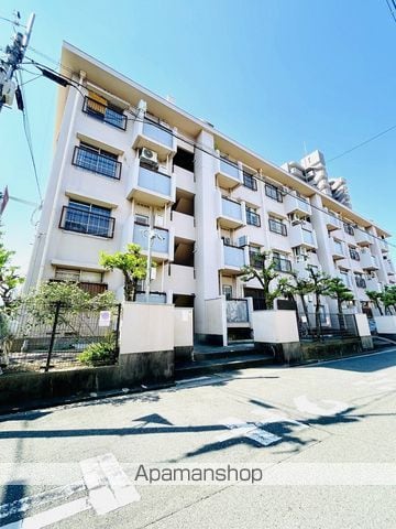 大宮第三コーポA棟の外観写真