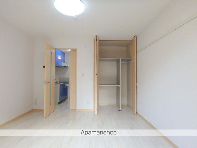 メゾンドシャルポンティエVIIの内装写真