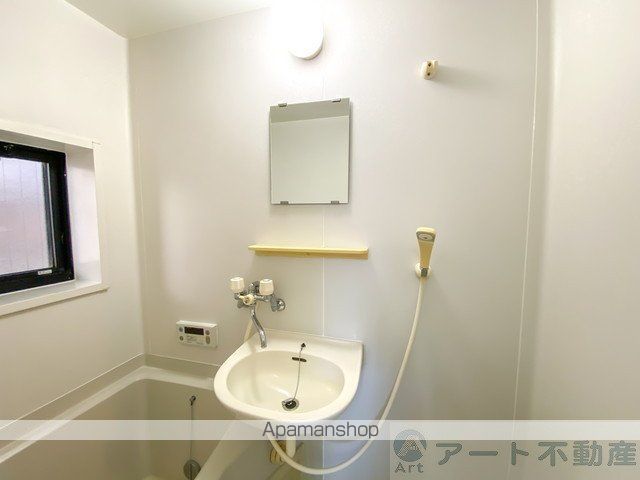 ディアス岡田の内装写真