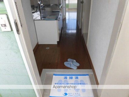 メゾントマト北白土[1K/19.83m2]の玄関