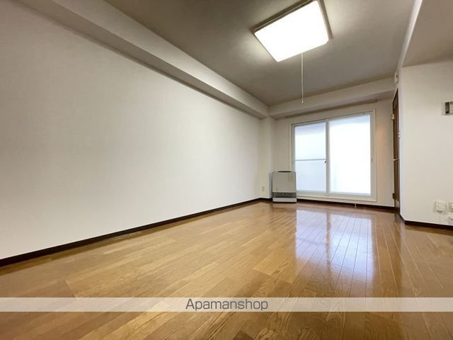 ピュアパレス函館IIIの内装写真