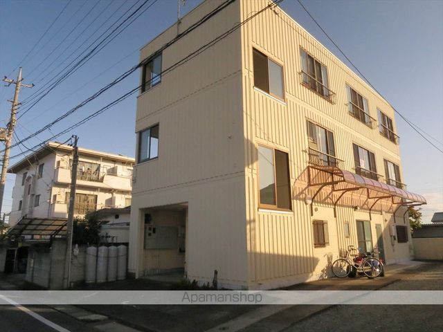 岸コーポの外観写真