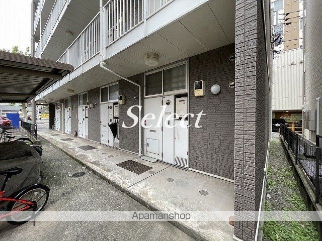 レオパレス楠2の外観写真