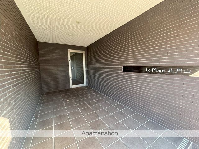 ル・ファール北円山の玄関写真