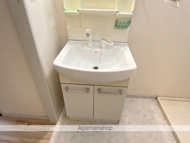 シャルマン豊山.の内装写真