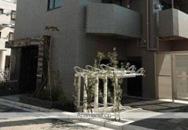 ルーブル荻窪弐番館の玄関写真