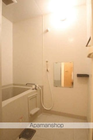 COZY岸里の内装写真