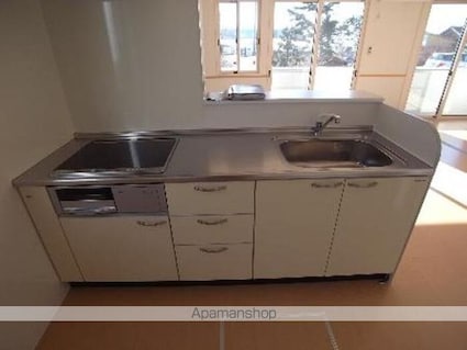 グラン・ファミーユ　Ｂ[2LDK/67.54m2]のキッチン