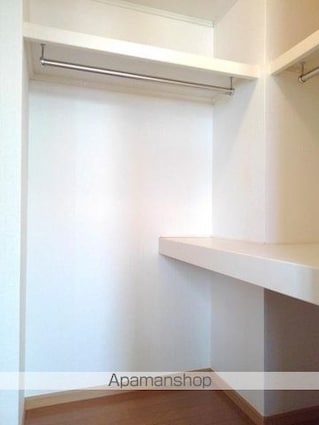 ノヴェルピュア[1LDK/48.3m2]の収納