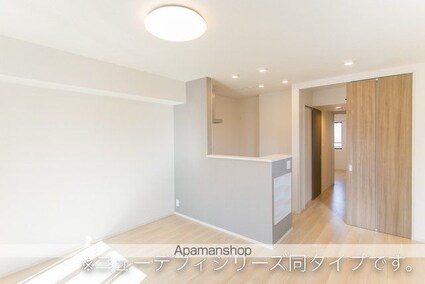 ココル[1LDK/44.32m2]のリビング・居間