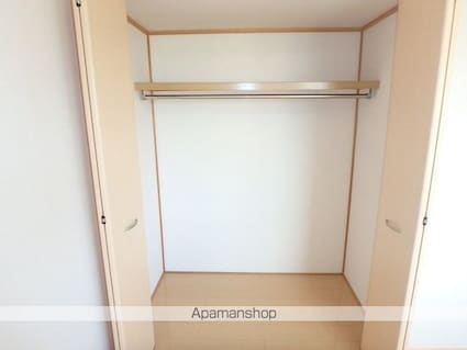 シャイン石堂[2DK/48.8m2]の収納