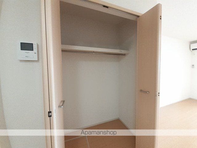 メゾン早坂2番館の内装写真