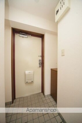 マリン・スクエア[1K/30.8m2]の玄関