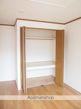 クレストール木場町Ｂ[3DK/61.87m2]の収納