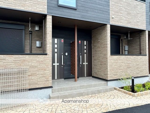 ベルカレントIIの玄関写真