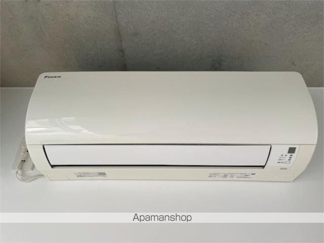 OOKAYAMA APARTMENTの内装写真