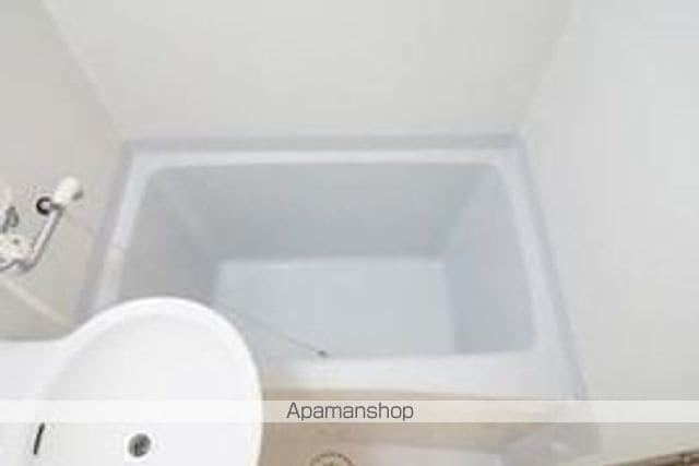 RAFFINE国立の内装写真